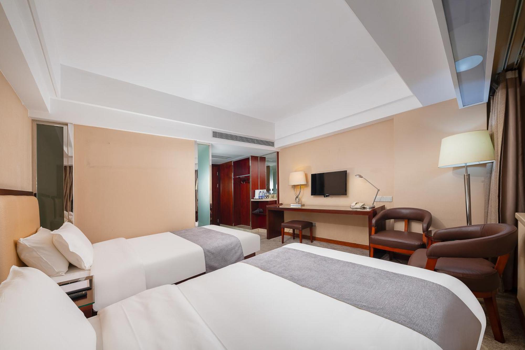 Zhongyi Hotel - Guangzhou Feixiang Park Metro Station Wanda Plaza 외부 사진