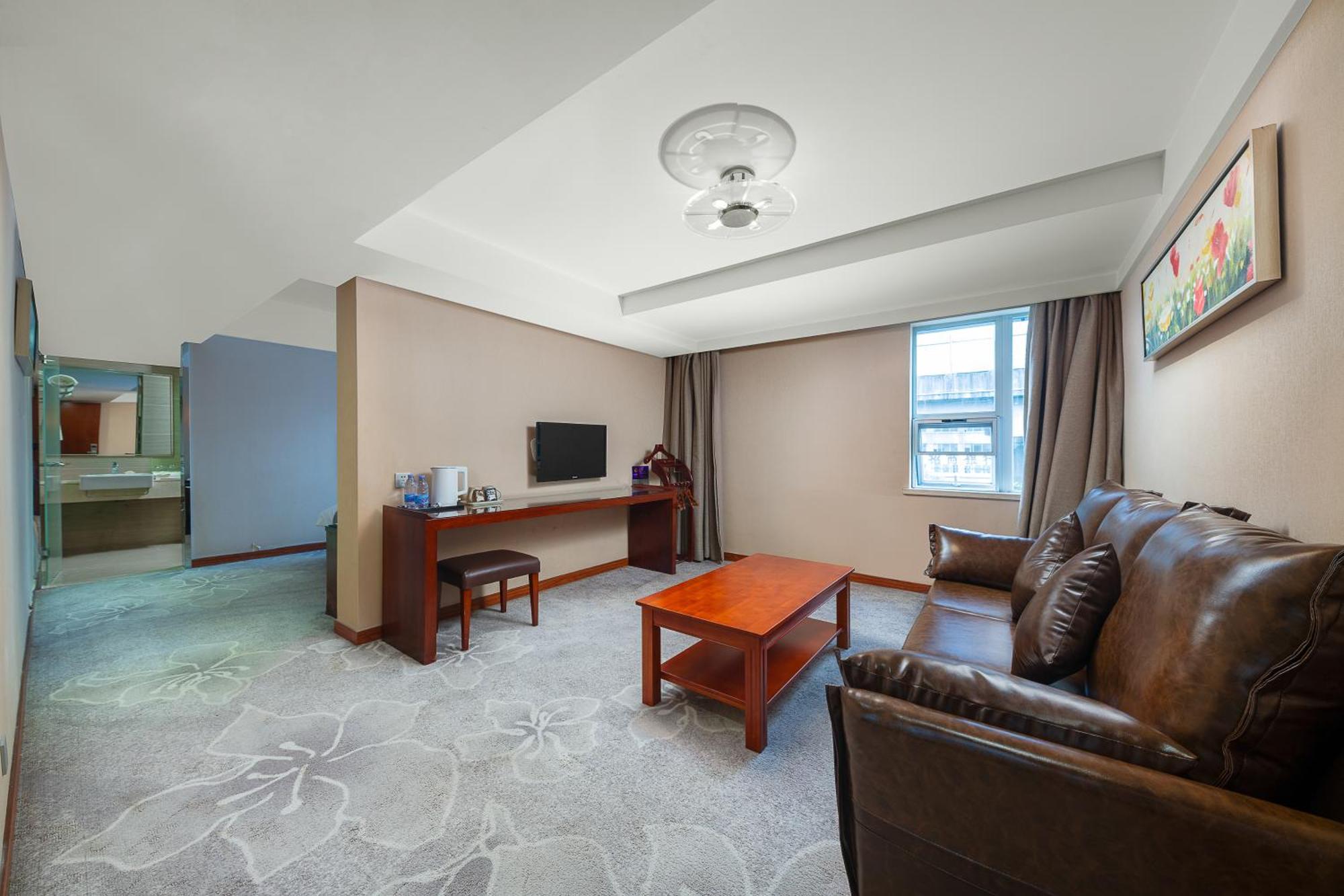 Zhongyi Hotel - Guangzhou Feixiang Park Metro Station Wanda Plaza 외부 사진