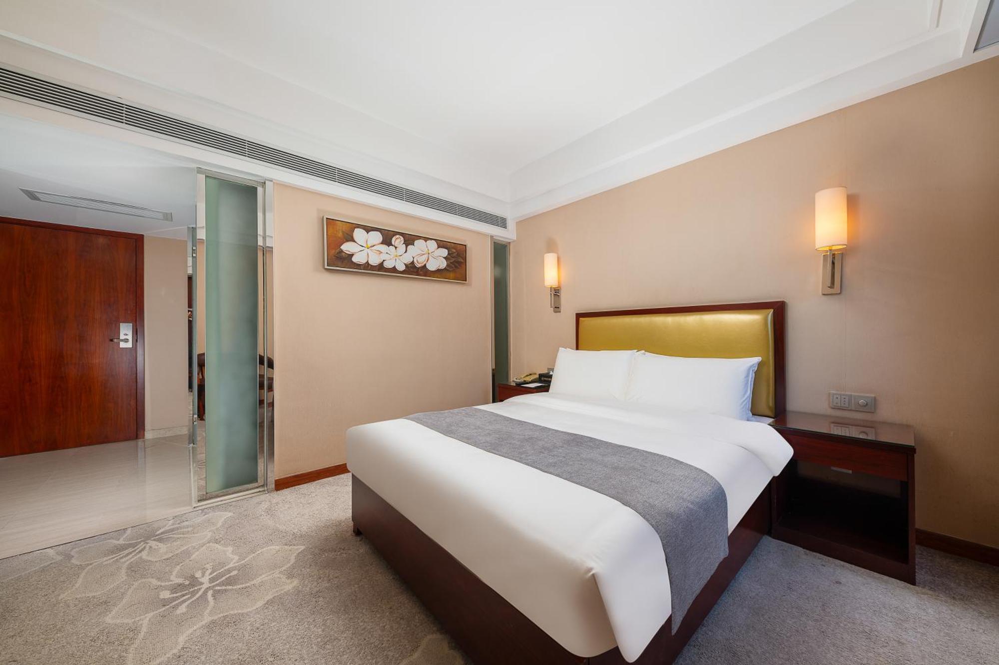 Zhongyi Hotel - Guangzhou Feixiang Park Metro Station Wanda Plaza 외부 사진