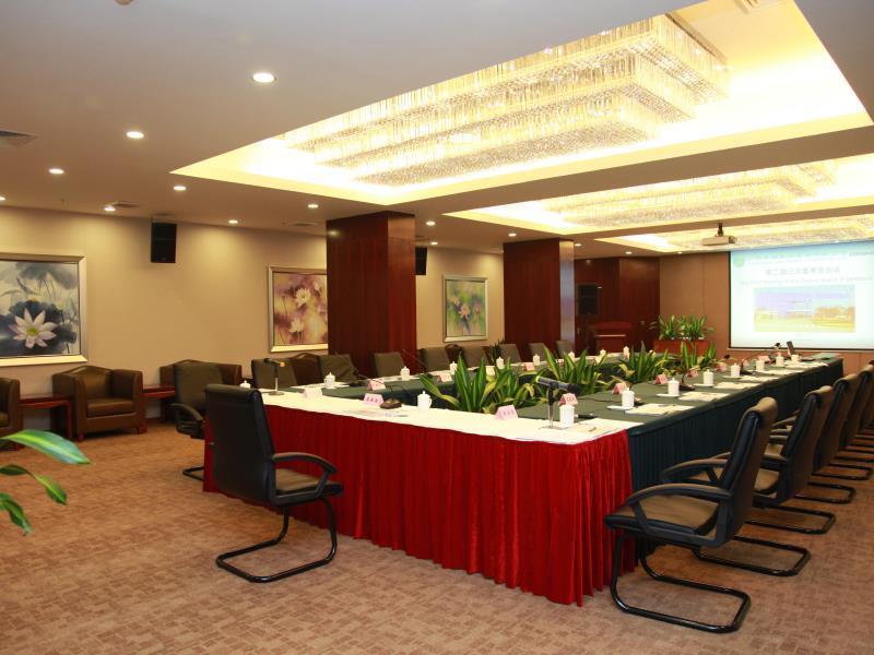 Zhongyi Hotel - Guangzhou Feixiang Park Metro Station Wanda Plaza 외부 사진